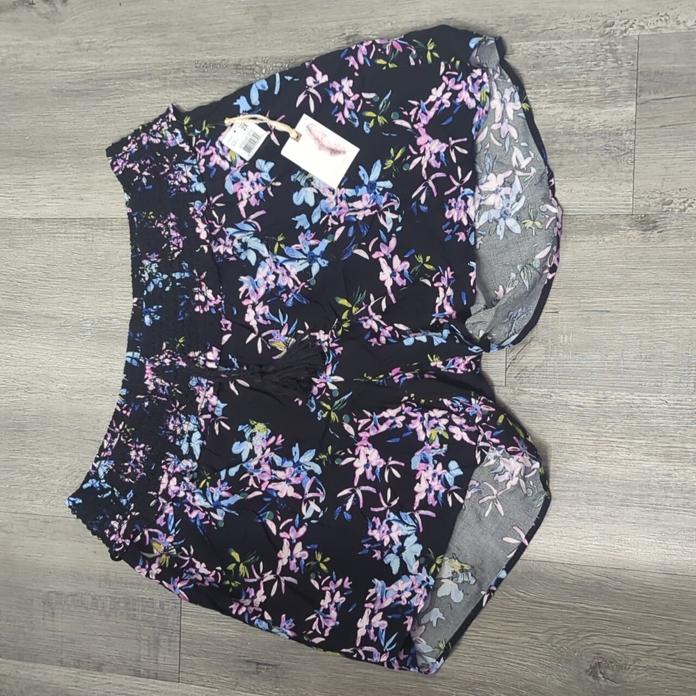 Jessica Simpson Floral Print Plus Size 2X Drawstring Shorts